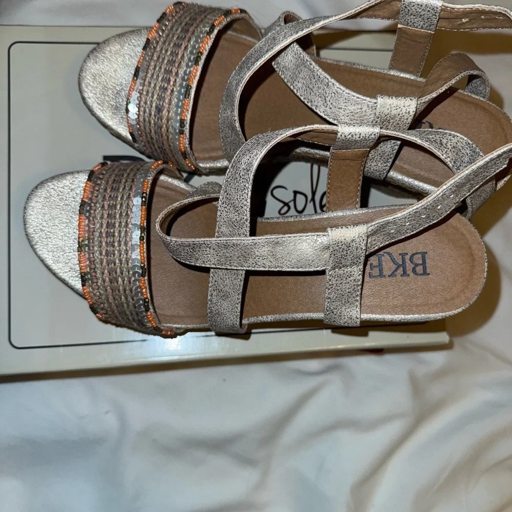 Buckle Women's Metallic Wedge Sandals Size 11 with sequin details